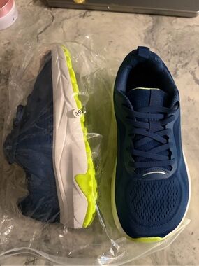 NEW- Pickleball sneakers Brand New